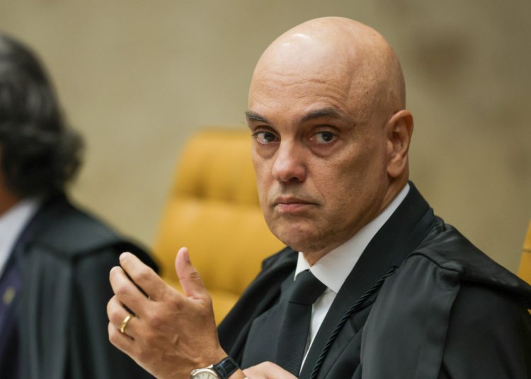 Fachin libera AGU para defender Moraes em processo judicial americano