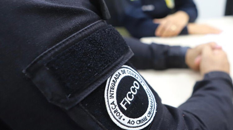 Foragido brasileiro suspeito de participar de tiroteio em Paraisópolis é preso na Bolívia
