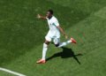 França impõe goleada e liderança absoluta enquanto grupos G e H definem sobrevivência na Copa