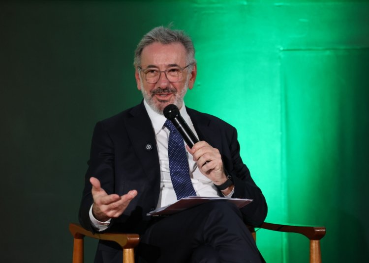 Governo detalha impacto de tarifas dos Estados Unidos e defende o Pix fora de acordos