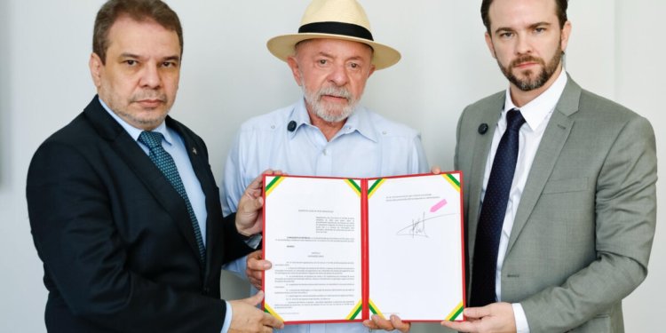 Governo federal determina bloqueio de verbas em empresas de apostas sem autorização