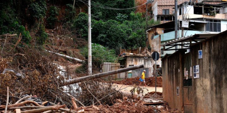 Governo federal libera R$ 36 milhões para quase 5 mil famílias atingidas por chuvas em MG
