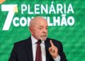 Lula anuncia plano para recuperar 2,5 milhões de celulares roubados via rede dos Correios