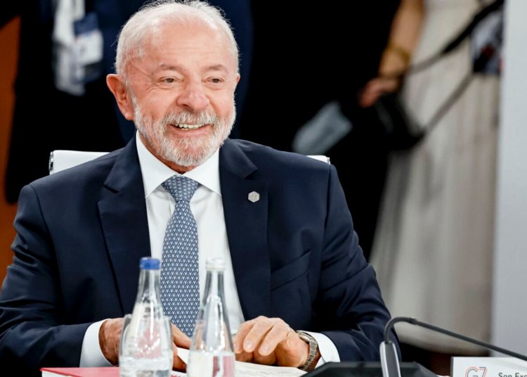 Lula exige engajamento de potências globais no combate às desigualdades durante cúpula do G7