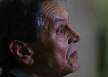 Moraes e dino votam contra recurso de roberto jefferson sobre multa de 452 mil