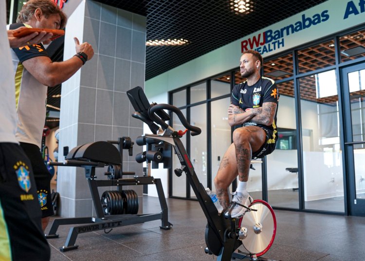 Neymar melhora panturrilha direita ressonância indica evolução antes da estreia mundial