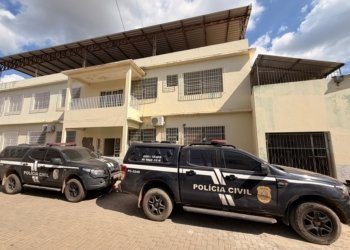 Operação policial resulta na prisão de dois homens por tráfico e ameaça em Mantenópolis