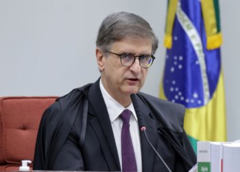 PGR bloqueia tentativa de Bolsonaro para reverter sentença por trama golpista