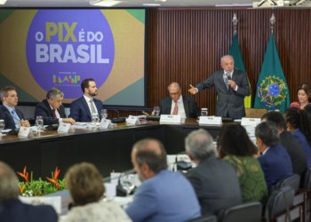 Plano do Brasil para ampliar mercados em reação às novas tarifas dos Estados Unidos