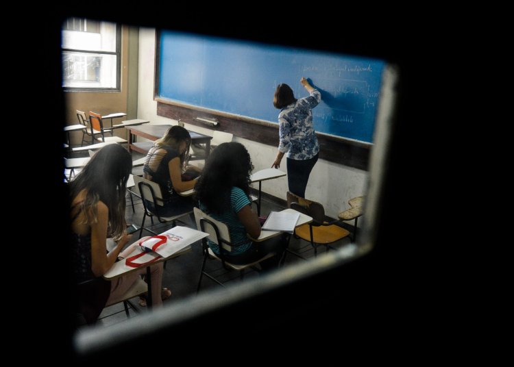 Professores de licenciatura têm última chance de R$ 30 mil: prazo para Prêmio Rubens