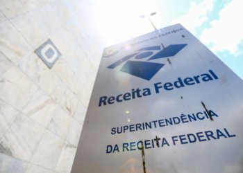 Receita Federal antecipa restituição do Imposto de Renda para quatro milhões de brasileiros
