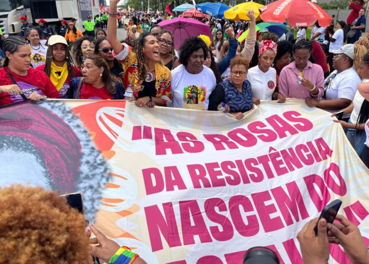 Representação feminina no Legislativo empaca mesmo com explosão de candidaturas desde 1998