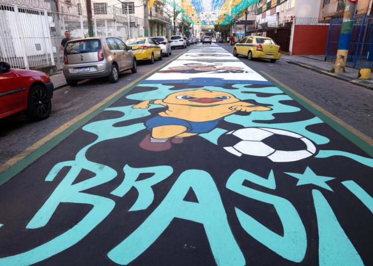 Ruas do Rio ganham cores para 2026 e transformam vizinhos em parceiros de Copa