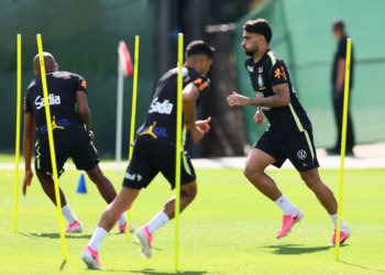 Seleção brasileira inicia preparação para duelo contra o Haiti com desfalques no elenco