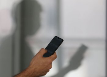 SUS amplia rede de atendimento para combater compulsão por apostas esportivas