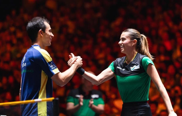 Calderano e Bruna Takahashi vão à final de duplas no WTT de São José dos Campos