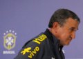 Carlos Alberto Parreira segue em tratamento na UTI com infecção pulmonar e complicações renais
