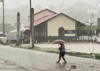 Chuvas intensas e declínio de temperatura deixam estados sob alerta de perigo potencial