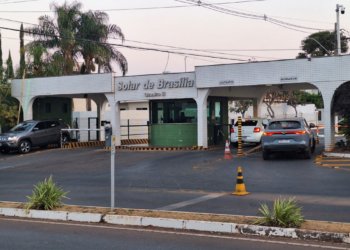 Defesa de Jair Bolsonaro solicita ao STF autorização para encontro com Javier Milei