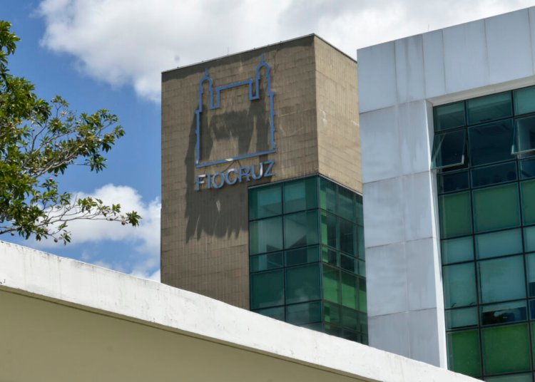 Fiocruz firma parceria com MSD para produzir novo antirretroviral contra o HIV no Brasil