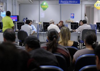 Governo devolve R$ 547 milhões a aposentados após descontos irregulares feitos pelo INSS