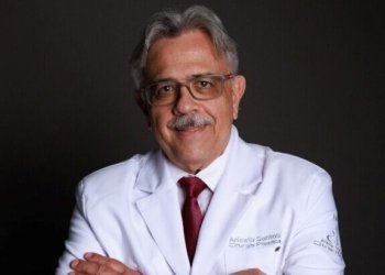 Ariosto Santos, diretor científico da Sociedade Brasileira de Queimaduras e cirurgião plástico do Hospital Vitória Apart.