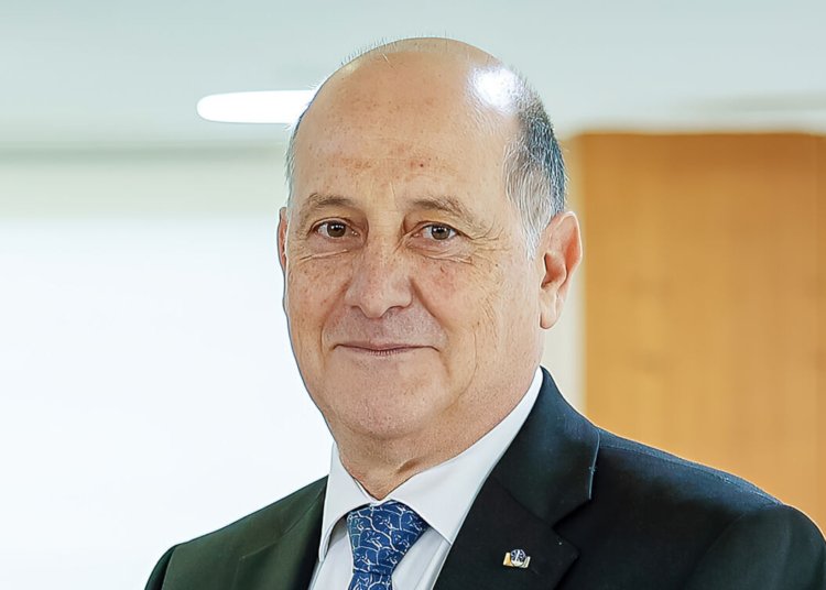 Mauro Vieira convoca embaixador argentino após ofensas de Javier Milei contra Lula e STF