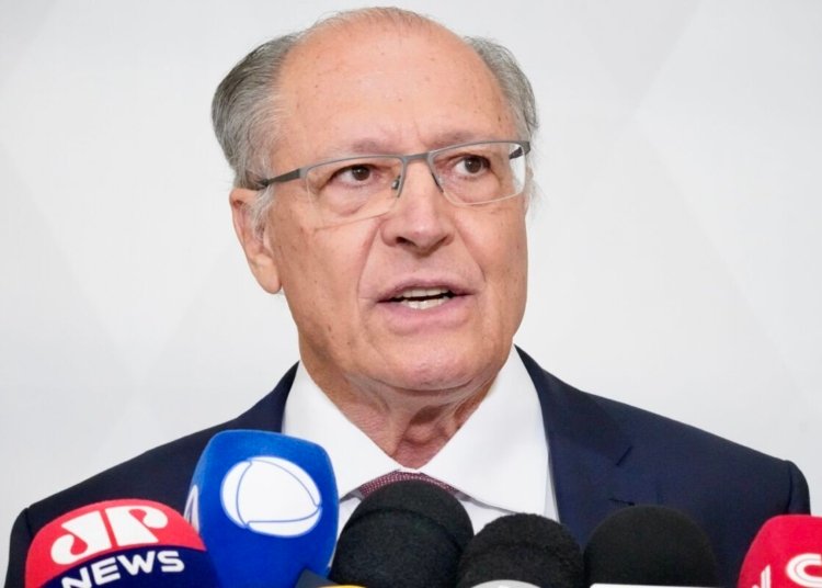PSB formaliza chapa com Lula e oficializa candidatura de Geraldo Alckmin à vice-presidência