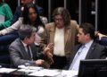 Senado planeja votar regras de aposentadoria para agentes de saúde até o meio de julho