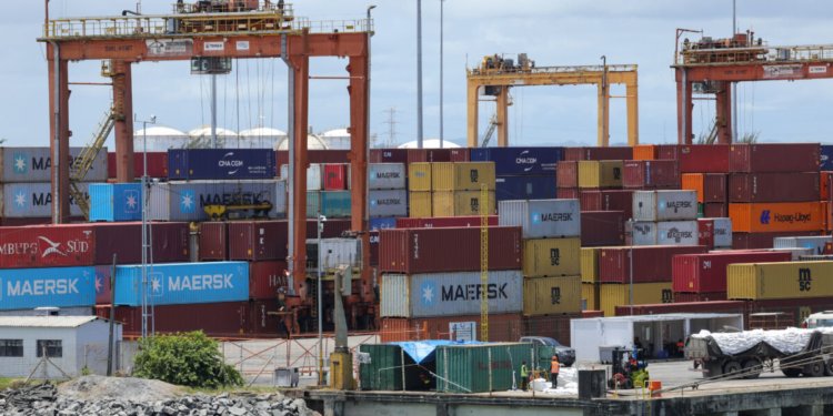 Sobretaxa de 37,5% dos EUA impacta US$ 6,6 bilhões em exportações do Brasil