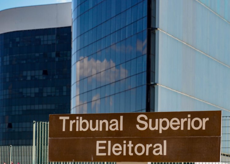 TSE firma aliança com big techs para conter desinformação nas eleições de 2026