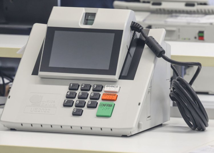 TSE nega envolvimento de empresa venezuelana na fabricação de urnas eletrônicas brasileiras