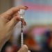 Vacinação reduz quase pela metade a prevalência de HPV entre jovens no Brasil