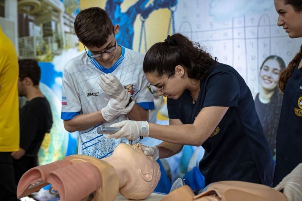 Feira de faculdades vai reunir mais de 20 instituições do Brasil e do exterior em Vitória