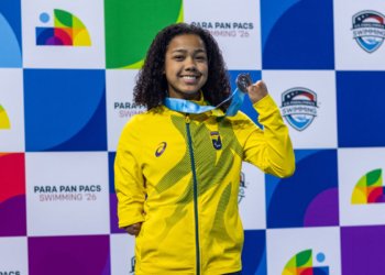 Alessandra Oliveira estabelece novo recorde mundial nos 100m peito no Parapan-Pacífico