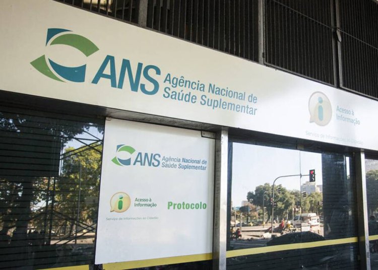 ANS barra reajustes e cancelamentos de planos da Hapvida por medida cautelar