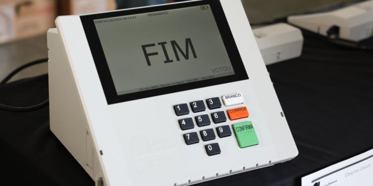 Candidatos à Presidência dividem o início de semana entre sabatinas e fóruns empresariais