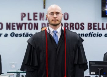 Flávio Dino afasta presidente do TCE do Maranhão por 180 dias em investigação de homicídio