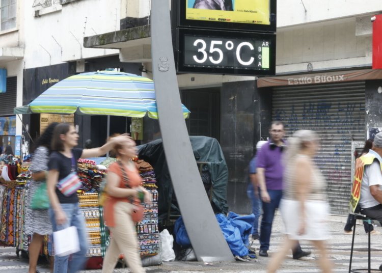 Interior de São Paulo enfrenta alerta de calor extremo e risco elevado de incêndios florestais