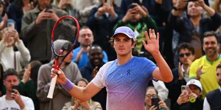 João Fonseca abandona Masters de Cincinnati após apresentar desconforto abdominal