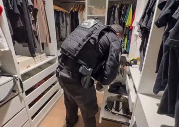 Jogadores de Vasco e Vila Nova são alvos de operação policial contra tráfico de armas e drogas