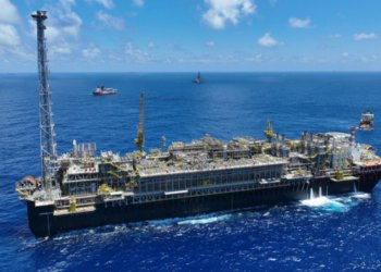 Justiça Federal suspende cobrança de imposto de 12% sobre exportação de petróleo