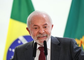 Lula condiciona aceite de embaixador indicado por Donald Trump ao fim das eleições de outubro