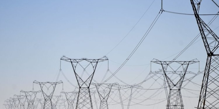 ONS determina nova redução na geração de energia para equilibrar excesso de oferta no SIN