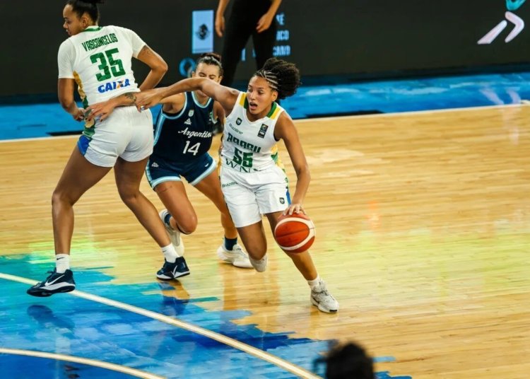 Seleção brasileira de basquete vence Argentina e avança à semifinal do Pré-Olímpico