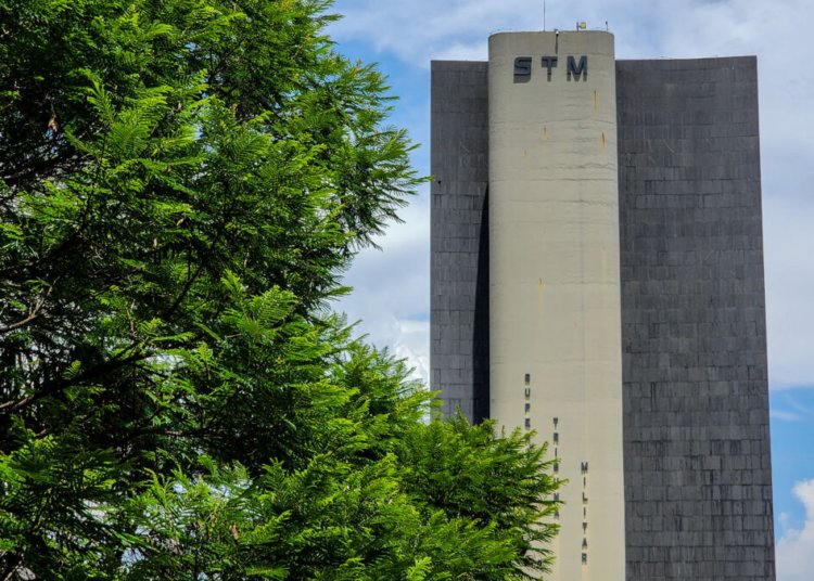 STM retira patente de tenente do Exército que transmitiu HIV de forma intencional