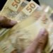 Trabalhadores informais ganham nova linha de crédito para quitar dívidas bancárias