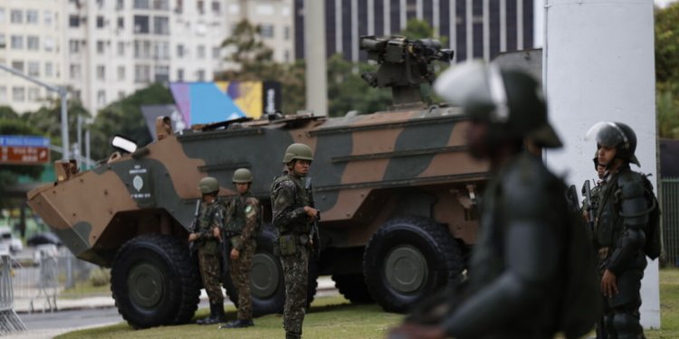 TSE autoriza reforço de tropas federais para a segurança das eleições em cinco estados