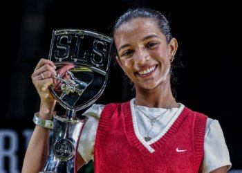 Vitória dramática no Rio de Janeiro deixa Rayssa Leal mais perto do Super Crown da SLS