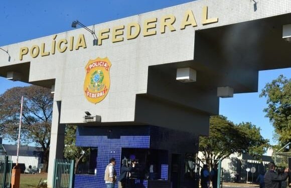 ADPF contesta afastamento de diretores da PF determinado por decisão monocrática